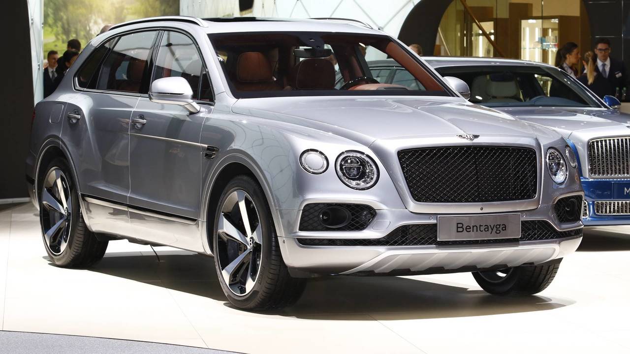 Bentley Bentayga sử dụng chung động cơ với Porsche Cayenne Turbo